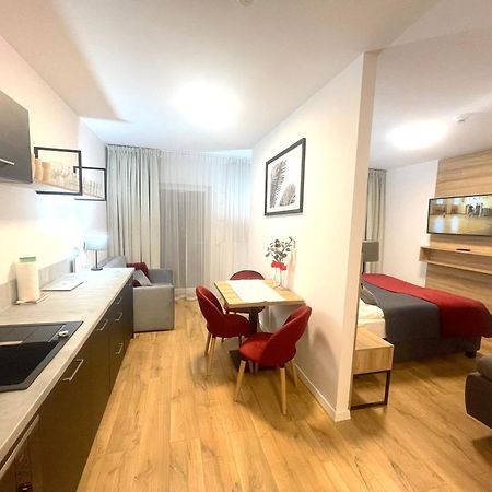 Apartment Premium Atal City Square-Free Parking Space In The Garage วรอตซวาฟ ภายนอก รูปภาพ