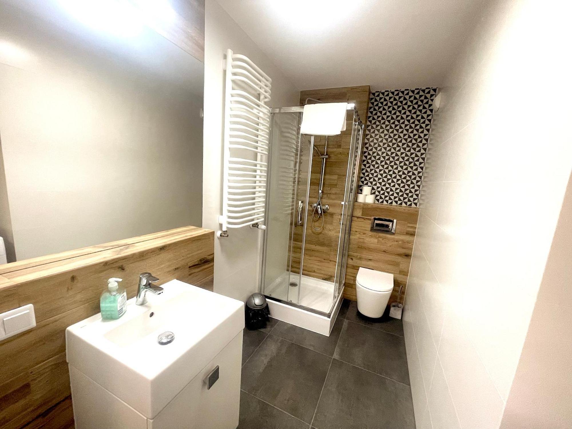 Apartment Premium Atal City Square-Free Parking Space In The Garage วรอตซวาฟ ภายนอก รูปภาพ