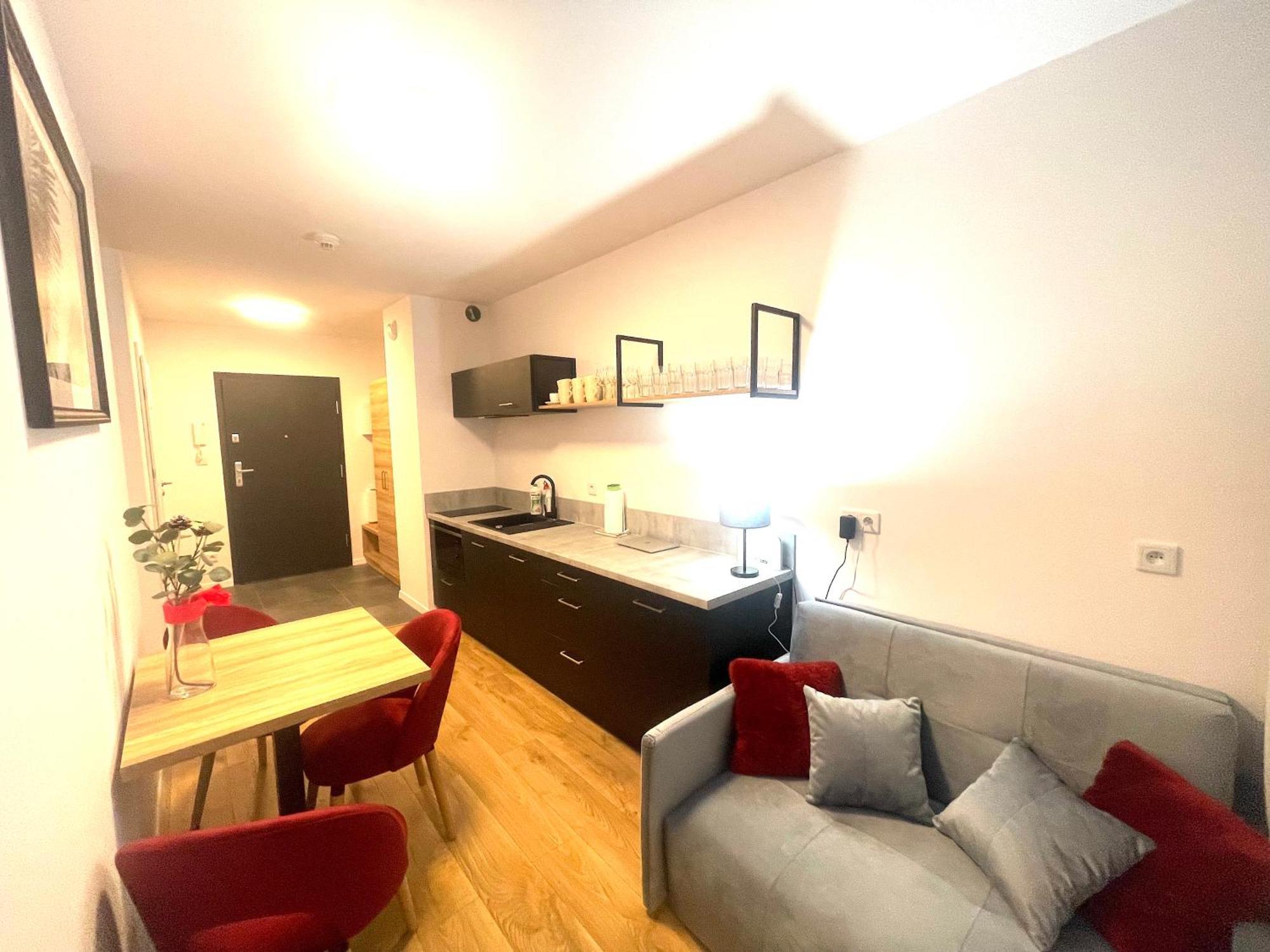 Apartment Premium Atal City Square-Free Parking Space In The Garage วรอตซวาฟ ภายนอก รูปภาพ