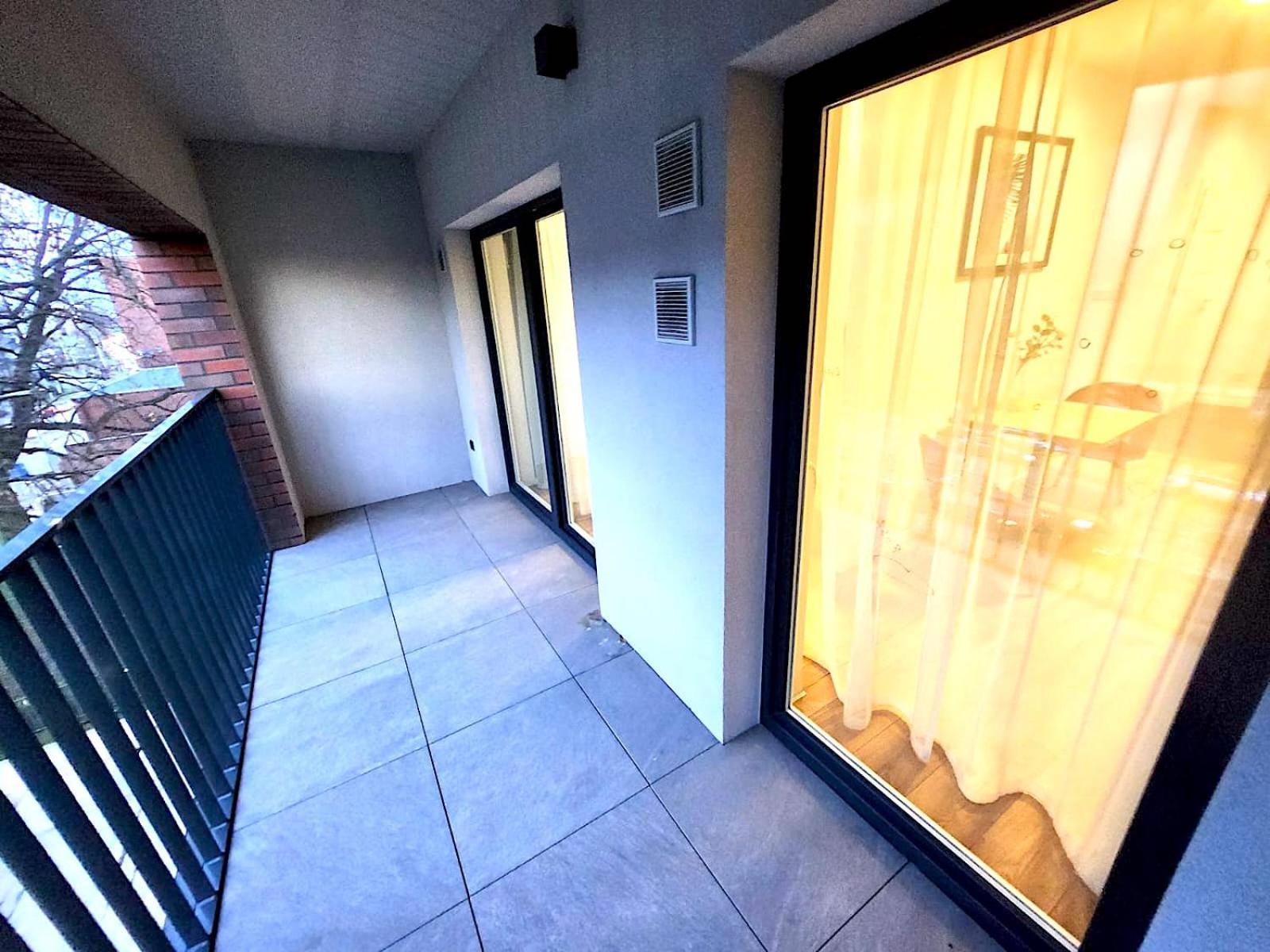 Apartment Premium Atal City Square-Free Parking Space In The Garage วรอตซวาฟ ภายนอก รูปภาพ