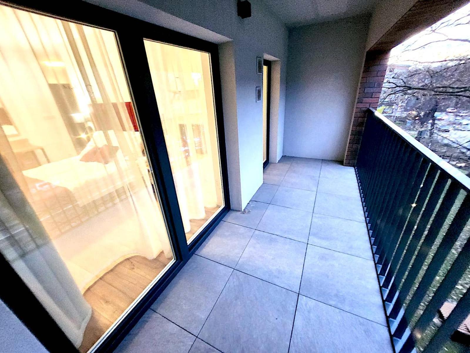 Apartment Premium Atal City Square-Free Parking Space In The Garage วรอตซวาฟ ภายนอก รูปภาพ